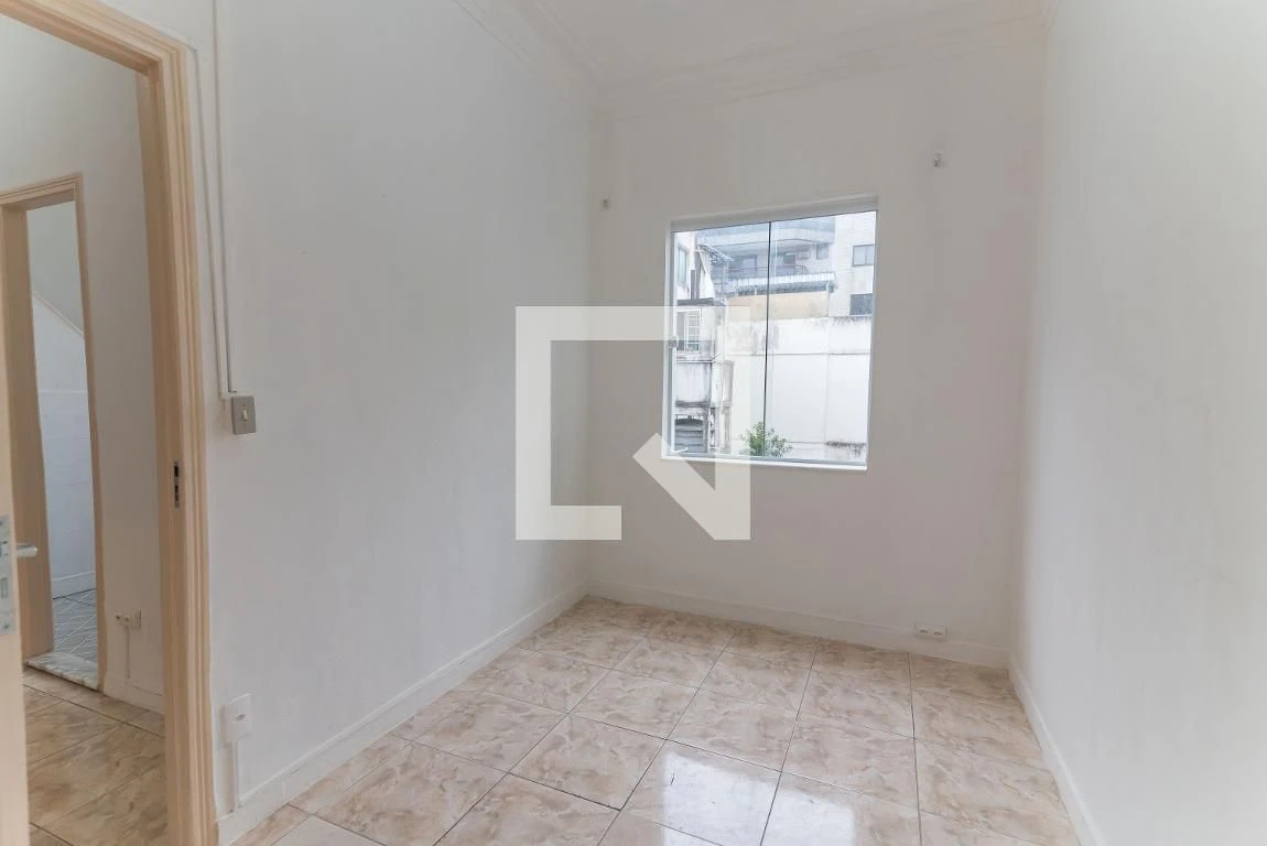 Apartment with 3 bedrooms and 1 en-suite, no parking — photo 22