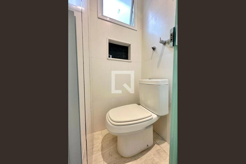 96 m² apartment with 2 en-suite bedrooms and 2 parking spots — photo 4