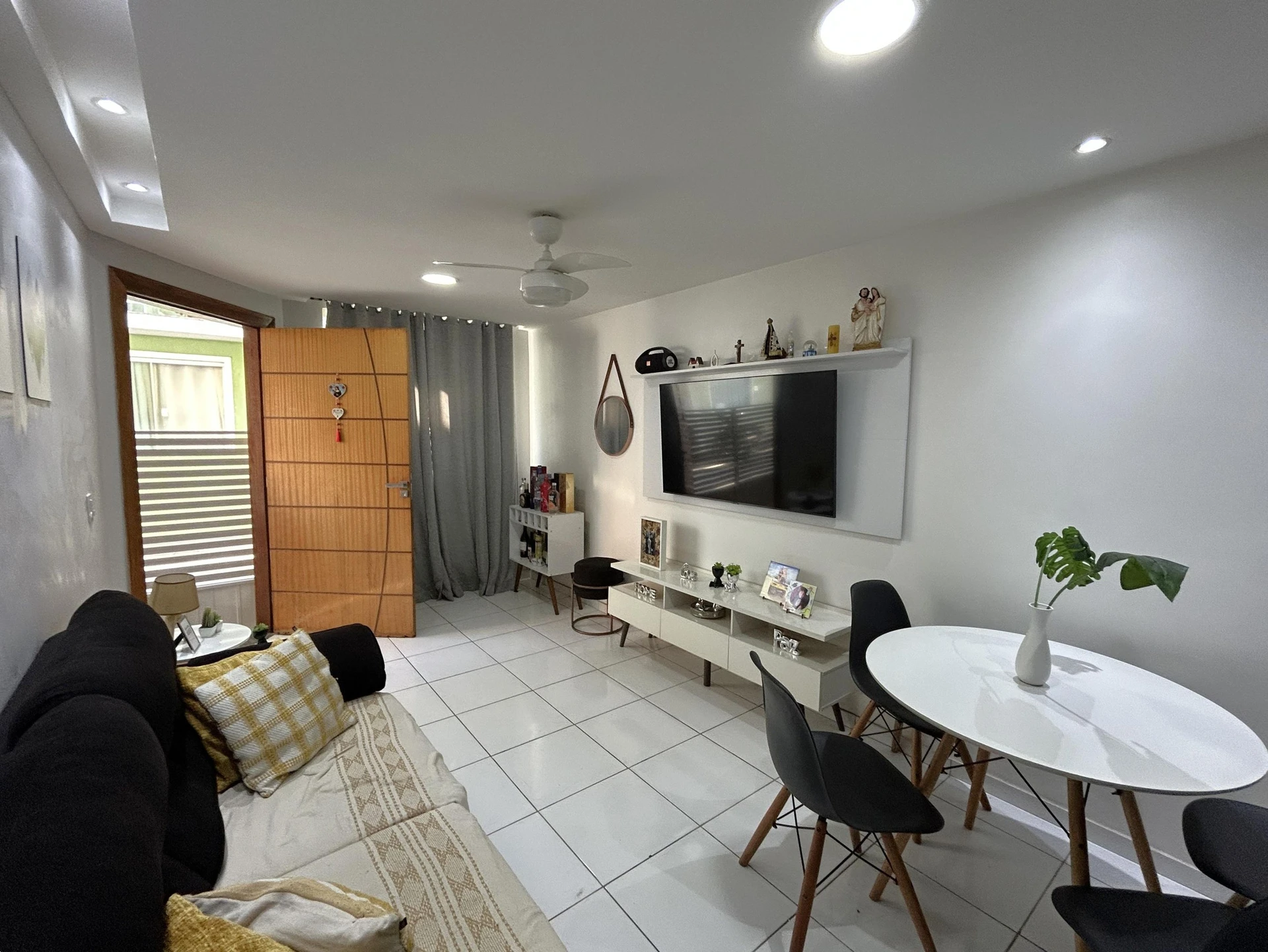 Furnished house with 3 bedrooms and a gas stove kitchen — photo 27
