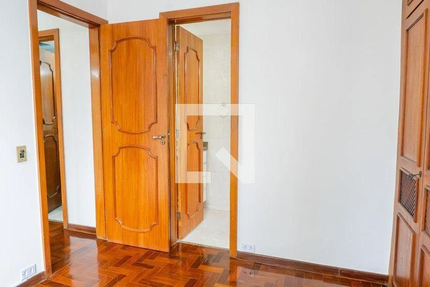 2-bedroom apartment with a grill on the balcony — photo 8