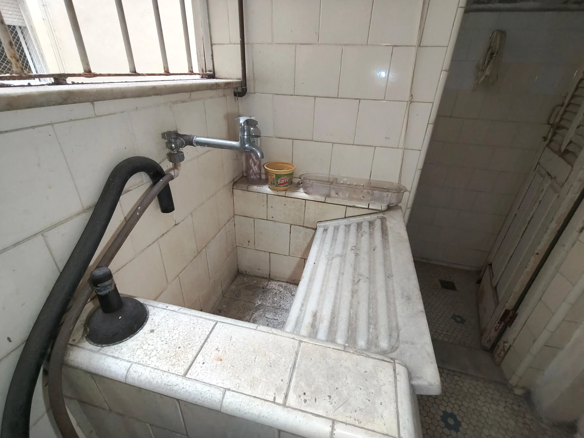Apartamento mobiliado com 3 quartos e cozinha a gás — photo 46