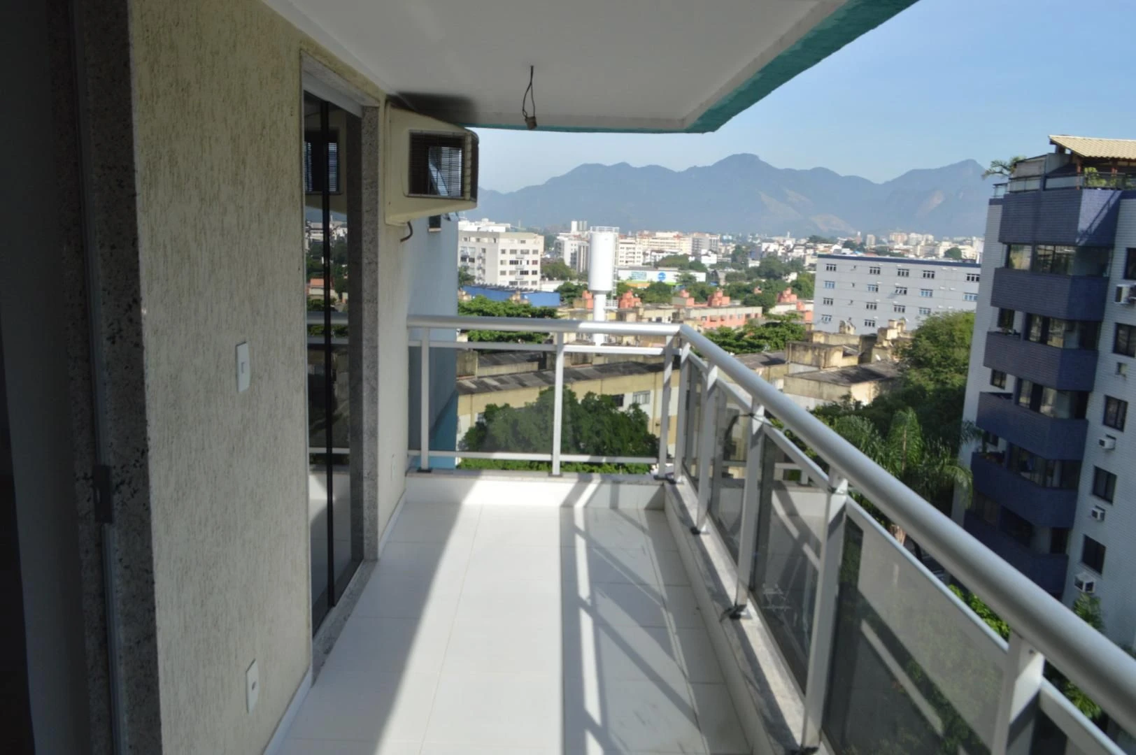 Apartment for rent with 4 bedrooms, 4 bathrooms and parking — photo 8