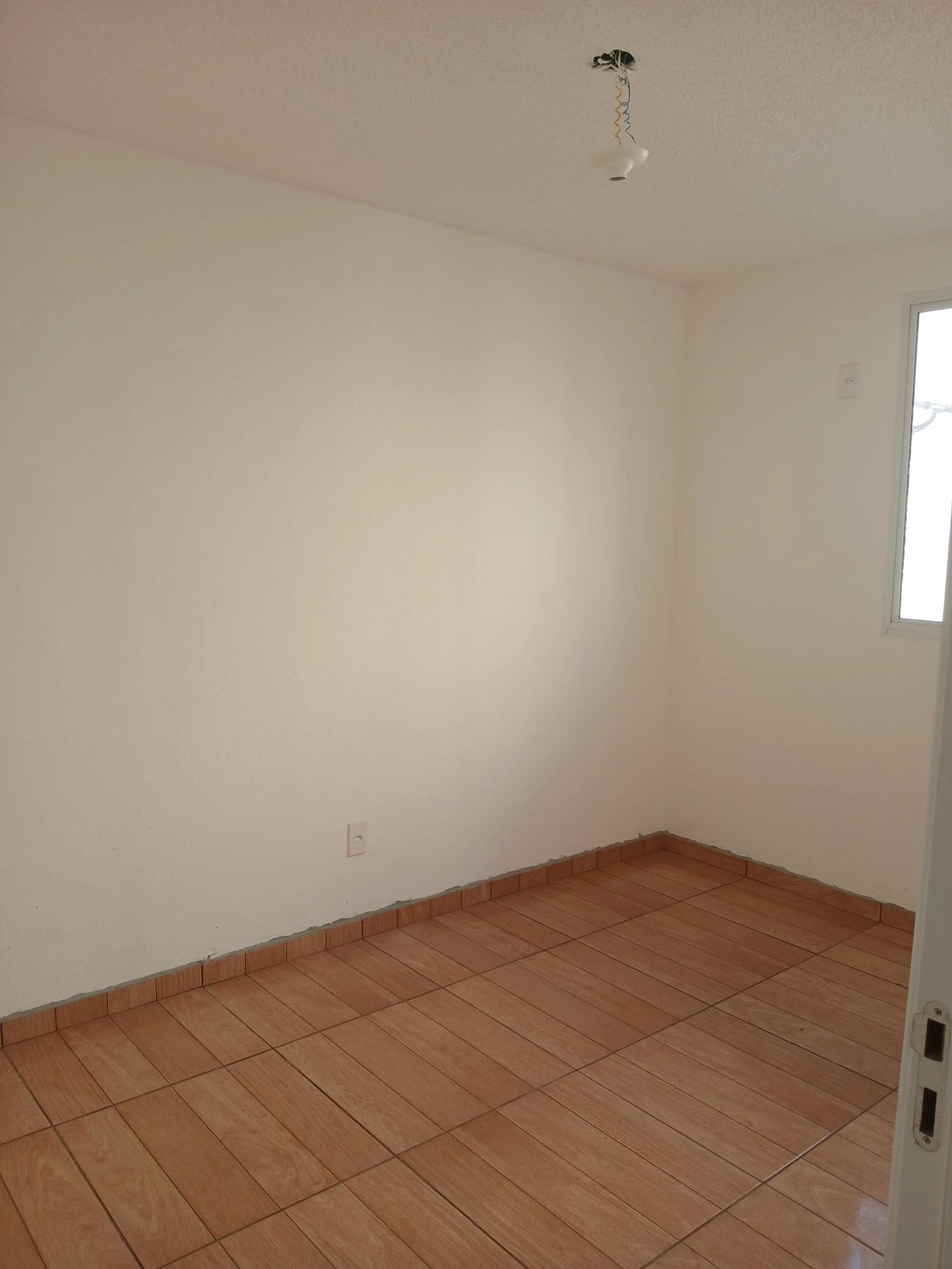 2-bedroom unfurnished apartment with separate gas kitchen — photo 3