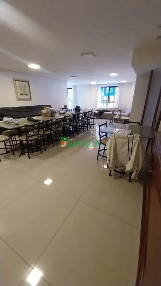 3-bedroom apartment, 1 with its own bathroom, 74 m² — photo 6
