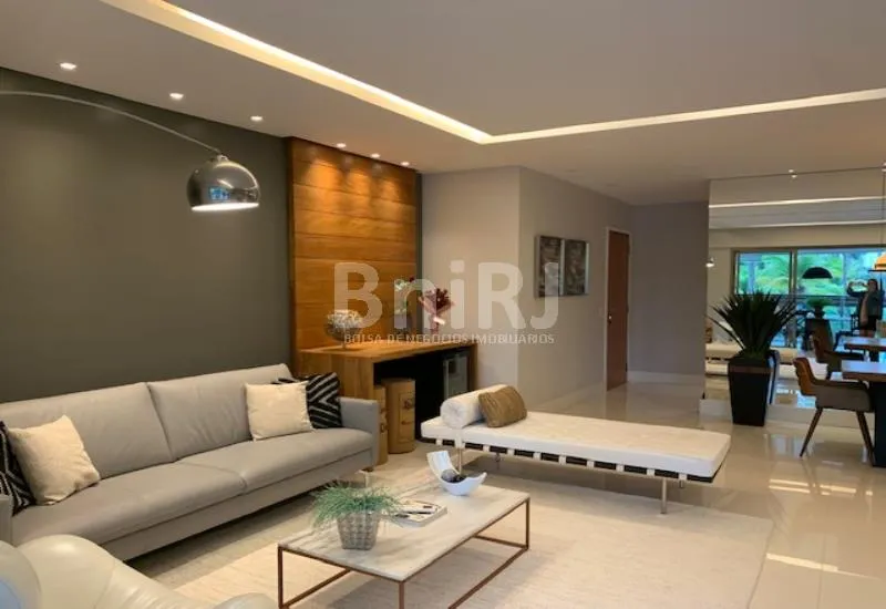 Apartamento mobiliado de 260 m² com 4 dormitórios e churrasqueira — photo 42