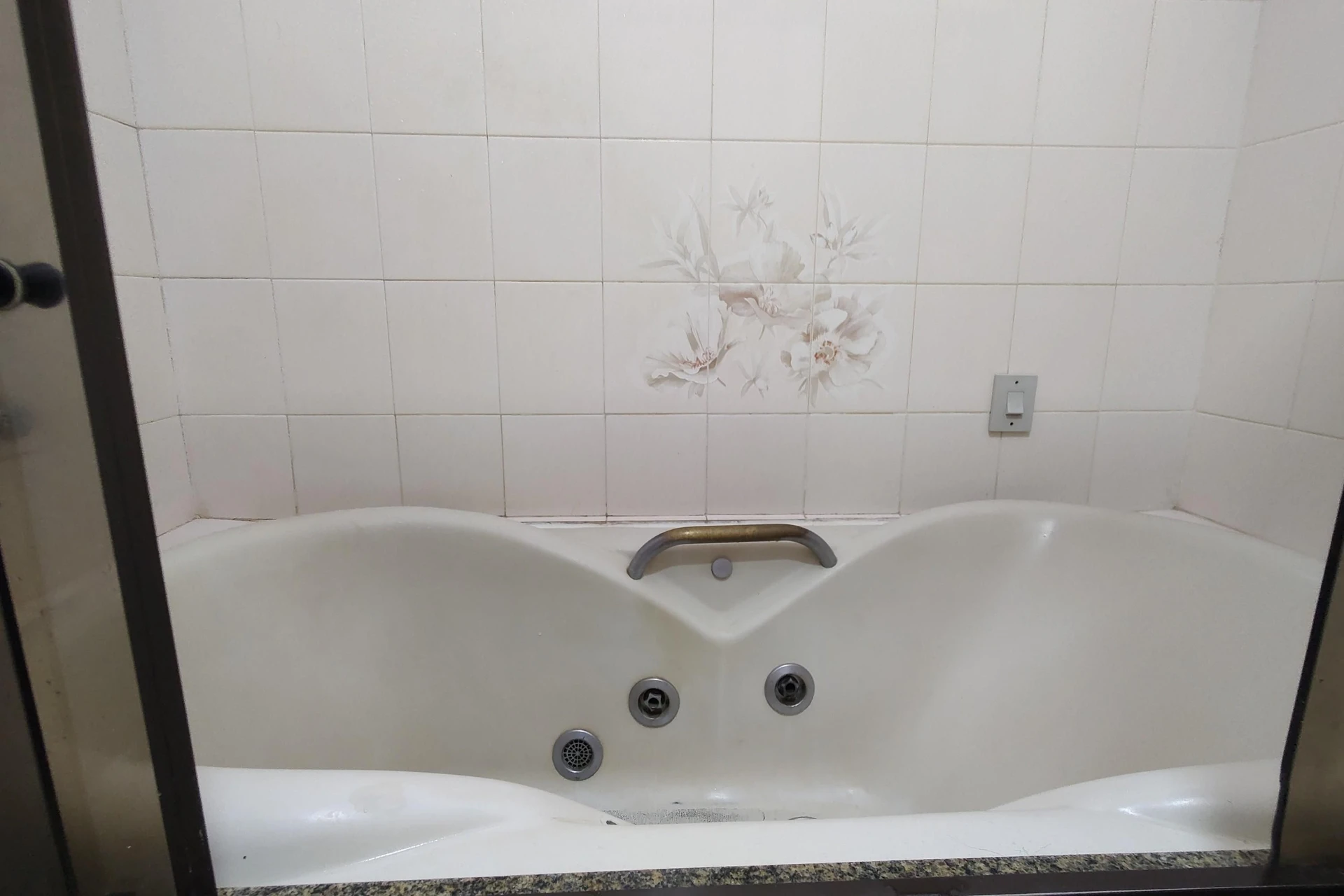 Jacuzzi y 3 dormitorios: casa de 742 m² — photo 55
