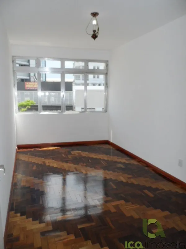 2-bedroom apartment with 95 m² and a closed kitchen — photo 5