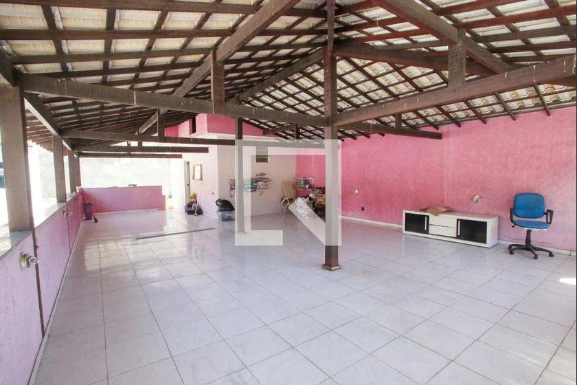 Furnished house with 3 bedrooms and a gas stove kitchen — photo 40