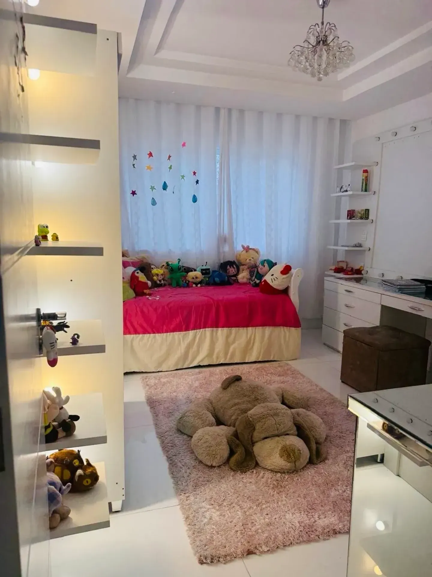 Casa mobiliada com cozinha integrada e 5 suítes — photo 30