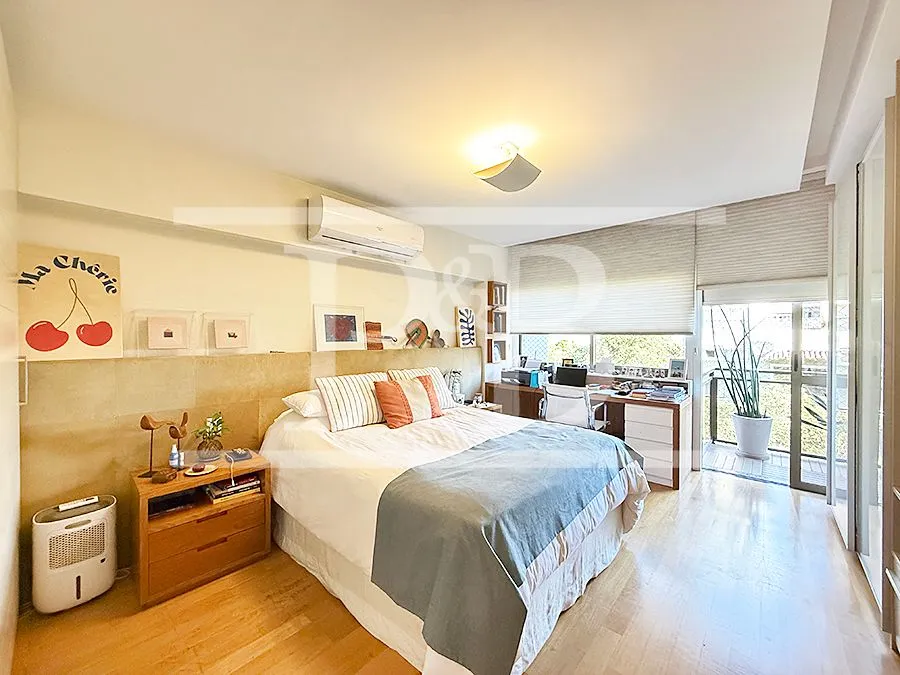 Apartamento de 3 dormitórios com 240 m² e 3 vagas — photo 18