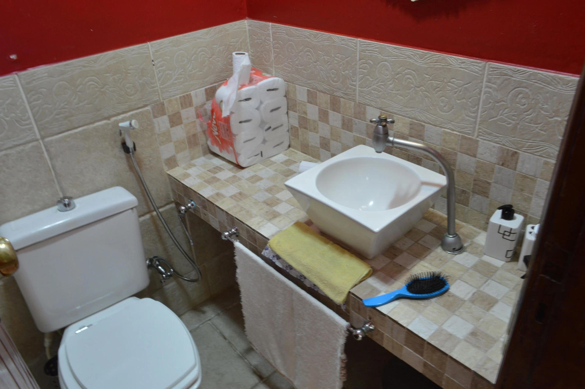 Меблированный дом с 3 спальнями и частным садом — photo 13