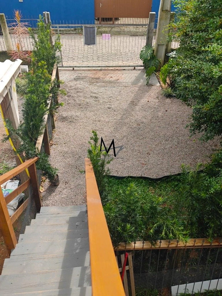2-bedroom house with a home office in Florianópolis — photo 11