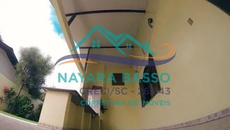 450 m² unfurnished house with 6 bedrooms and private garden — photo 41