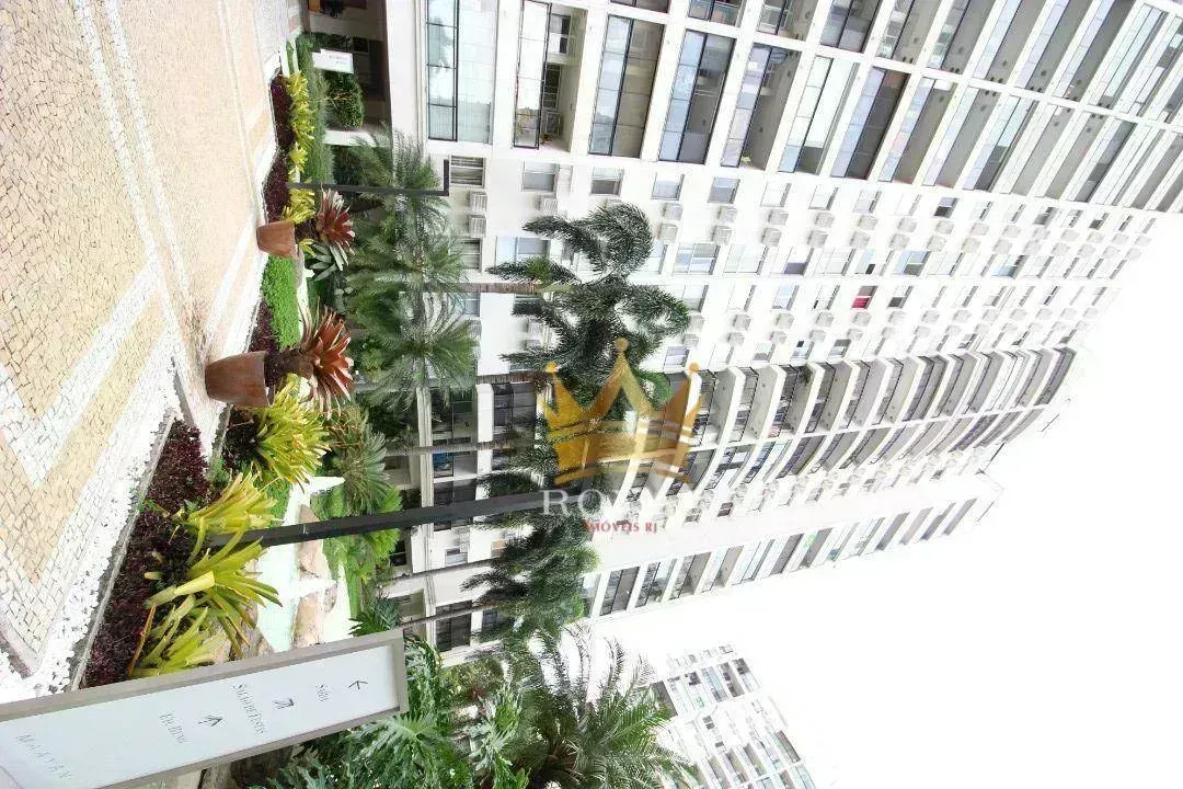 Apartment, 70 m², with a glass-enclosed balcony — photo 23