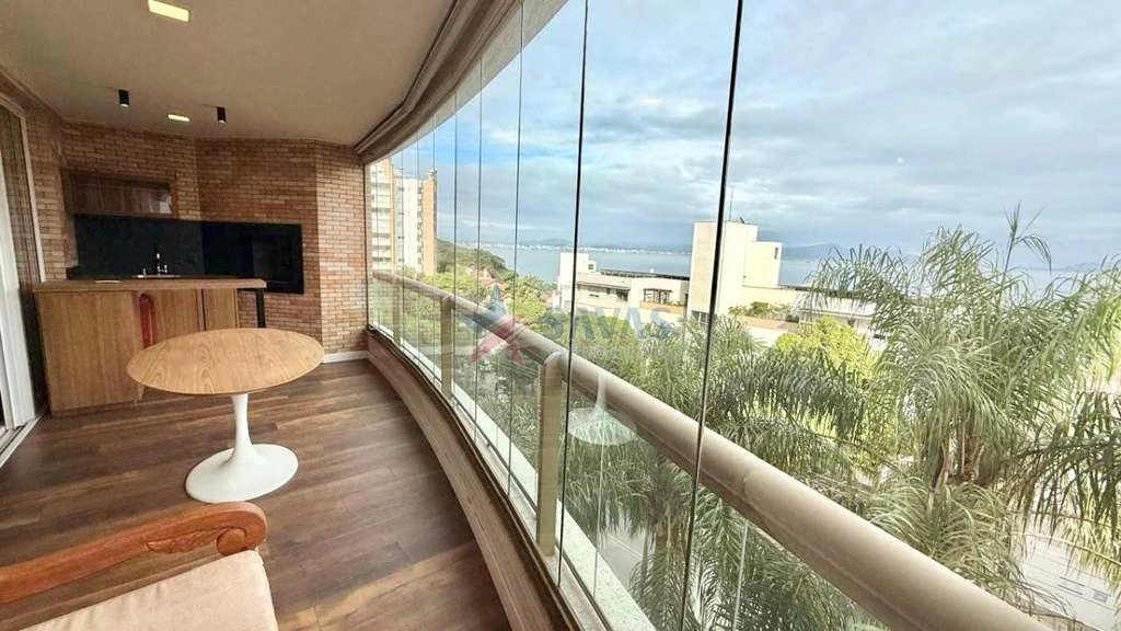 Apartamento com 4 suítes e 3 vagas, bem cuidado — photo 4