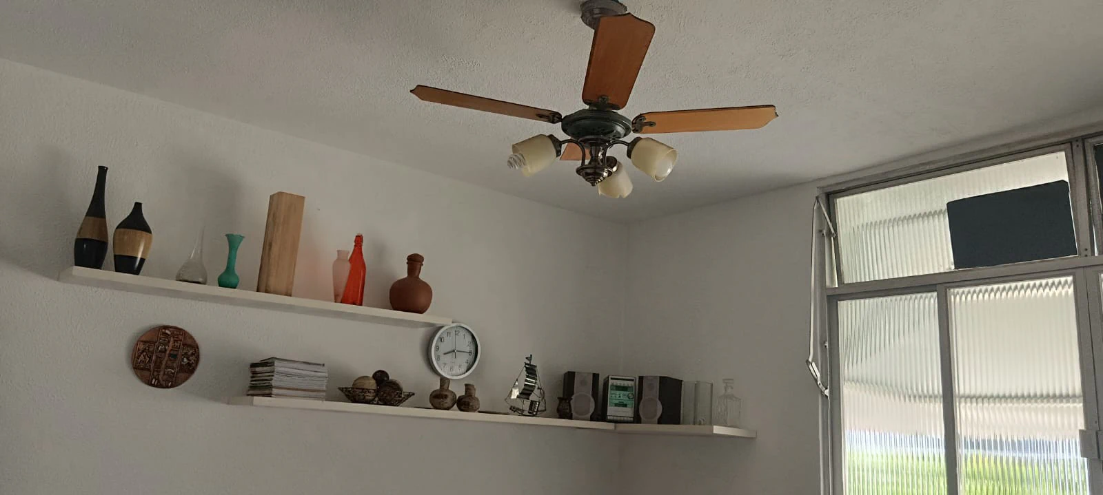 Furnished 49 m² apartment with 2 bedrooms and separate kitchen — photo 2