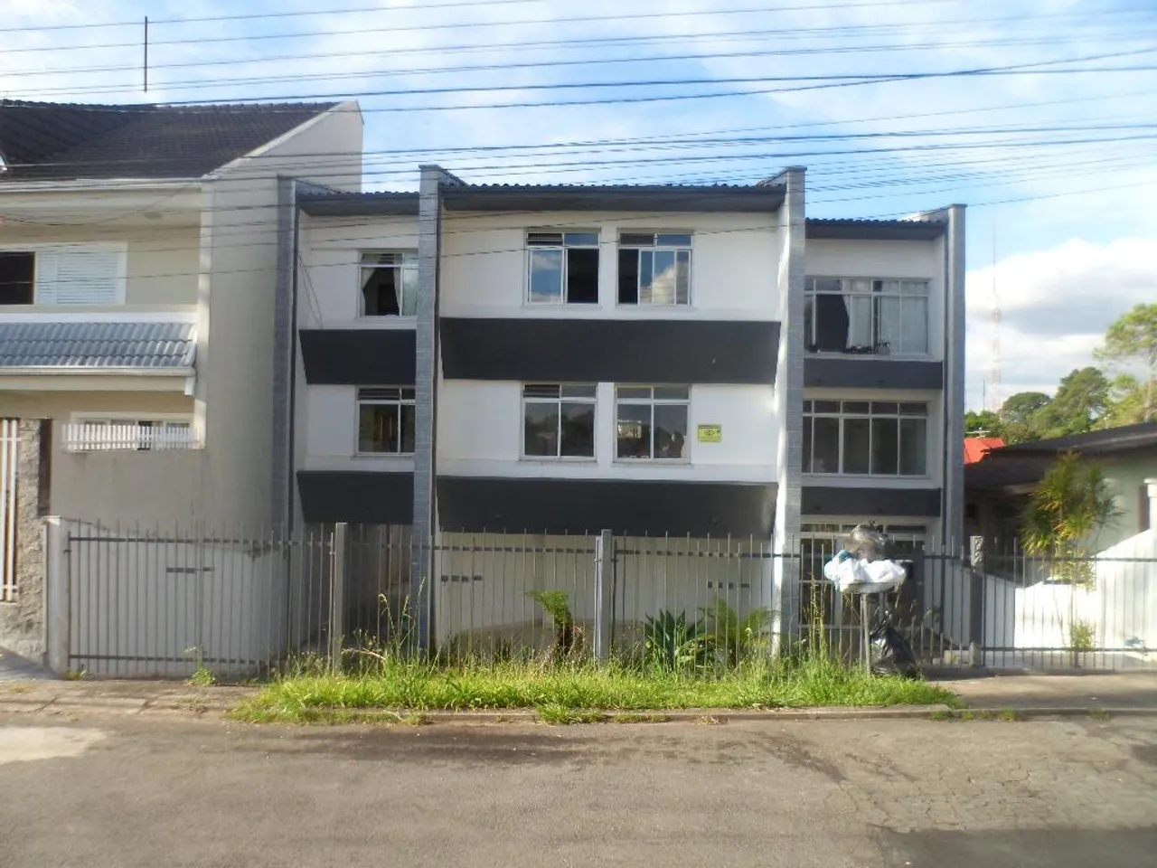Квартира з 3 спальнями та окремою ванною на 145 м² — photo 9