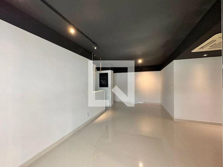2-bedroom apartment with a walk-in closet in Rio de Janeiro — photo 37