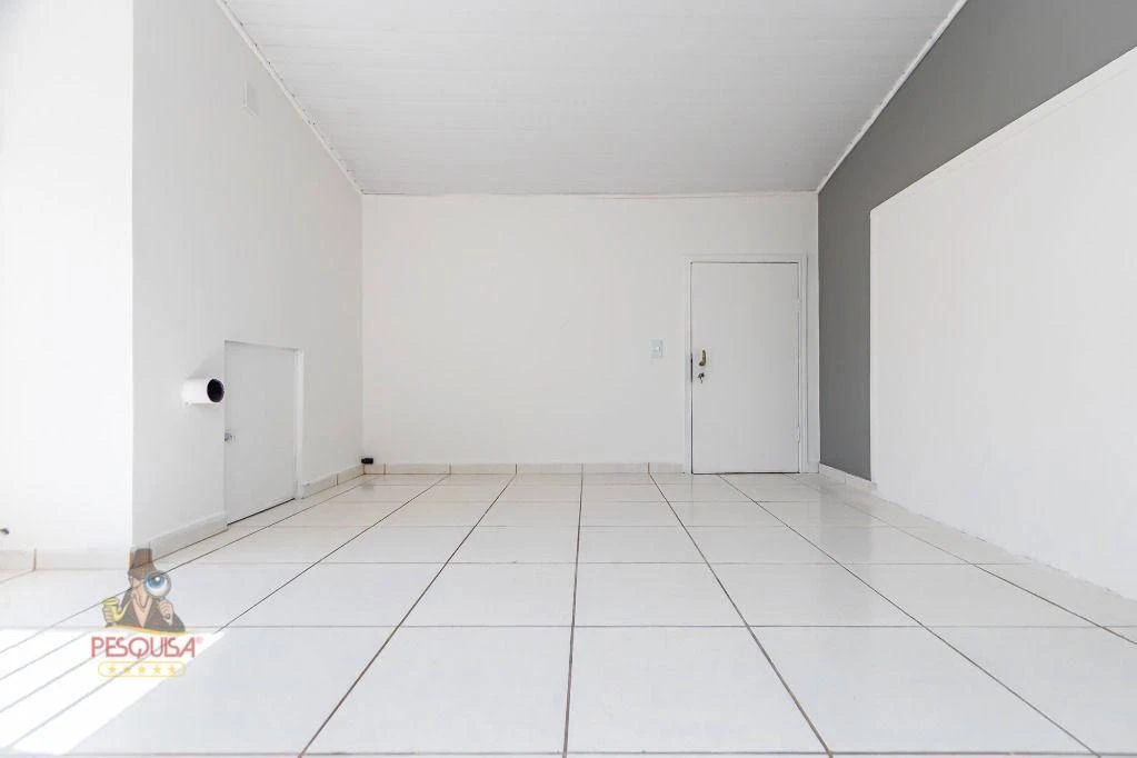 120 m² house with a washing machine and a home office — photo 32