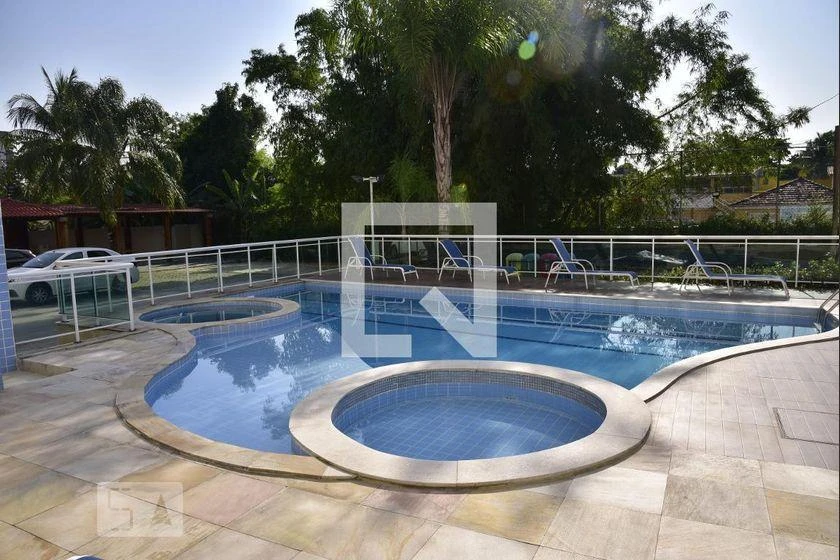 Apartamento de 2 quartos em condomínio com piscina — photo 43