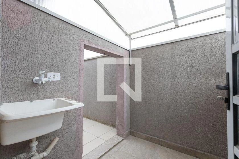 42 m² unfurnished 1-bedroom apartment with 1 parking — photo 19