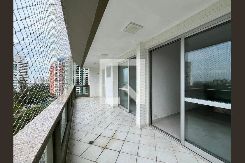 Apartamento de 2 quartos em condomínio com academia — photo 17