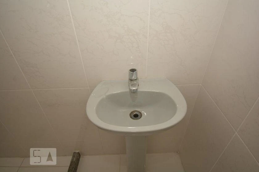 2-bedroom apartment with a mountain view in Rio de Janeiro — photo 44