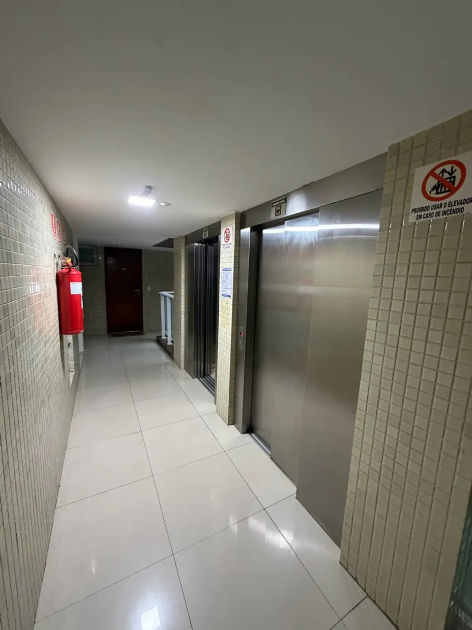Apartamento mobiliado de 1 quarto em condomínio com piscina — photo 11
