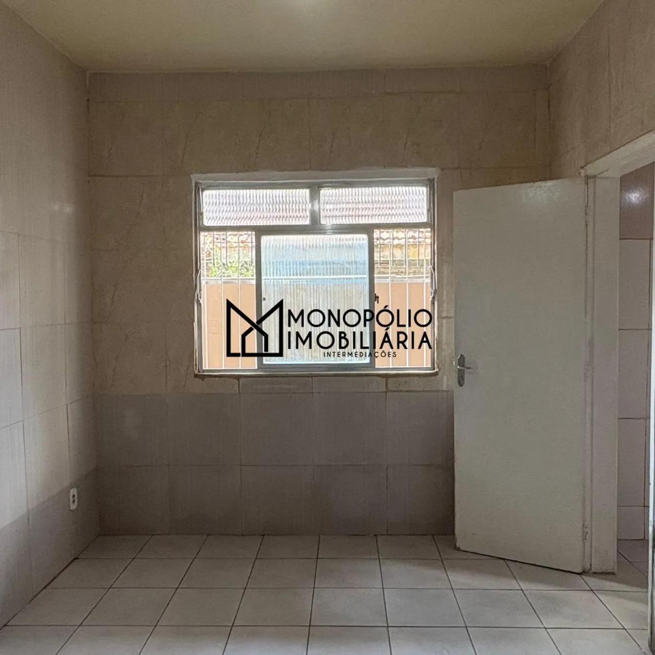 Unfurnished house with 2 bedrooms and 1 bathroom — photo 3