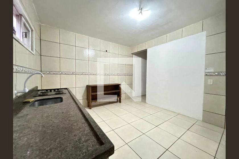 2-bedroom house with a washing machine in Florianópolis — photo 14