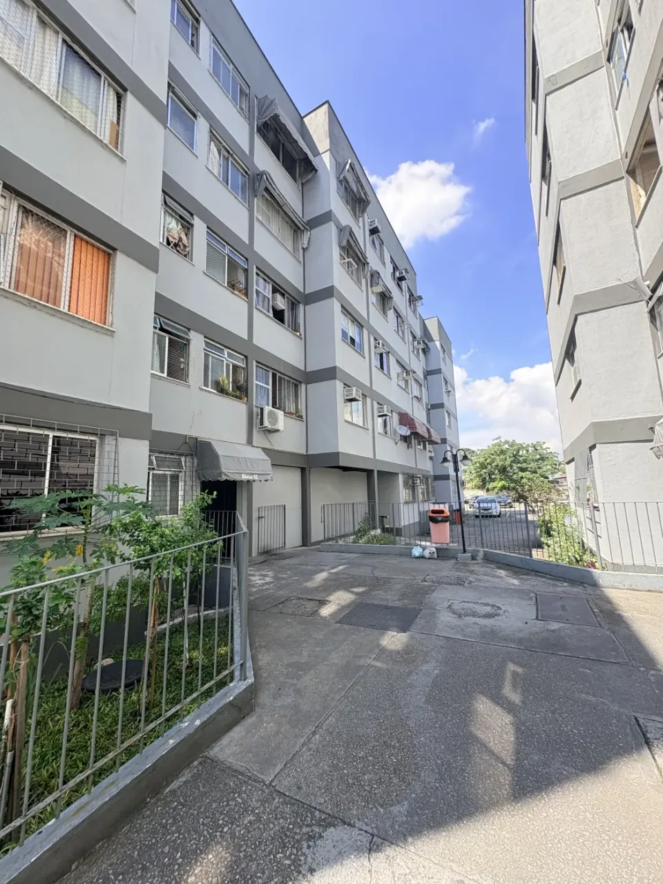 Unfurnished apartment with 2 bedrooms and 1 parking spot — photo 13