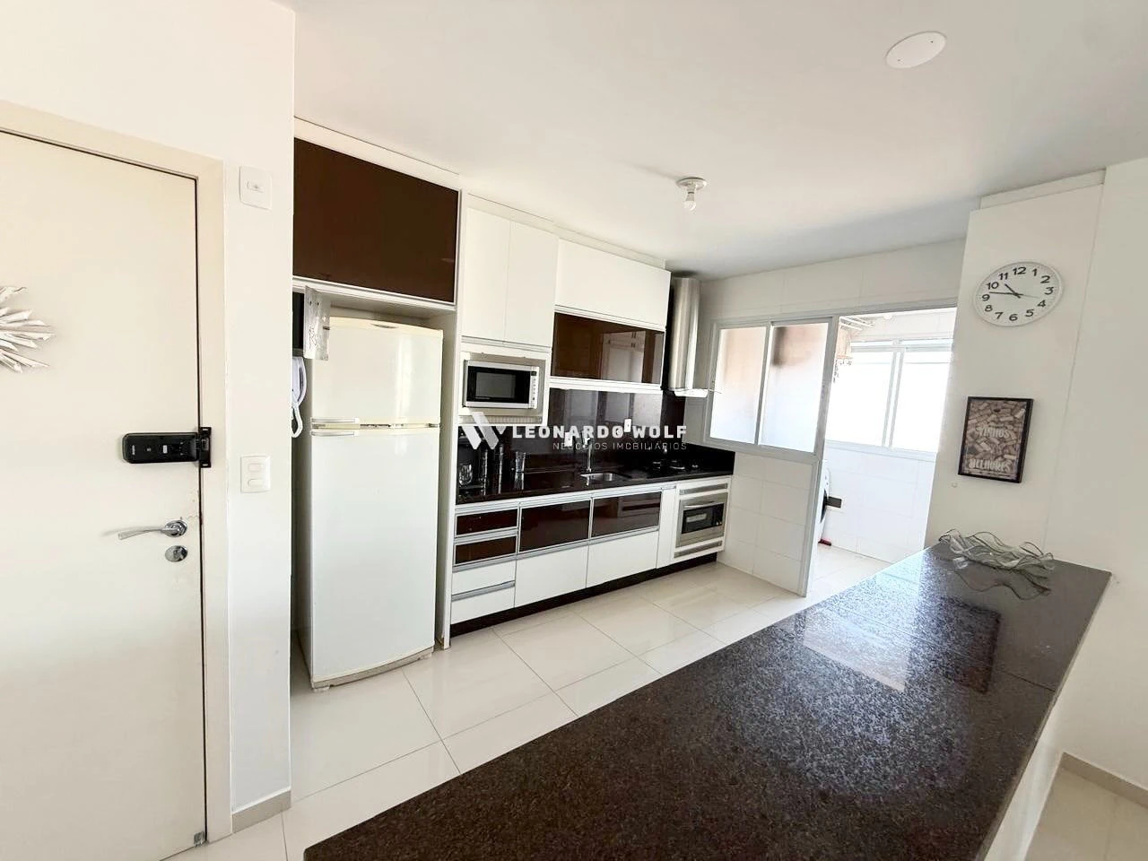 Квартира 143 м² з балконом із грилем та заскленим балконом — photo 2