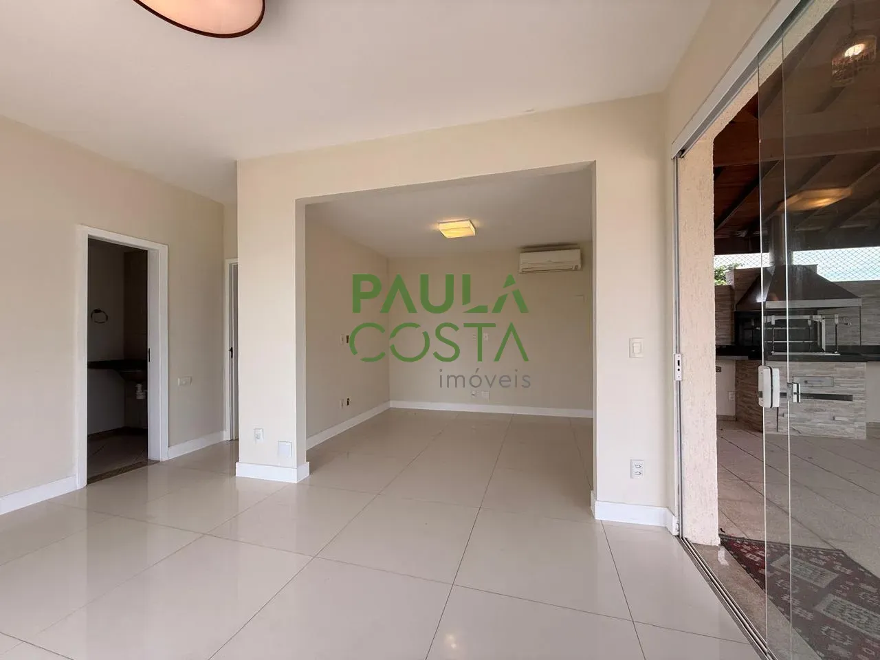 Top-floor apartment with 5 bedrooms and 5 bathrooms plus balcony grill — photo 18