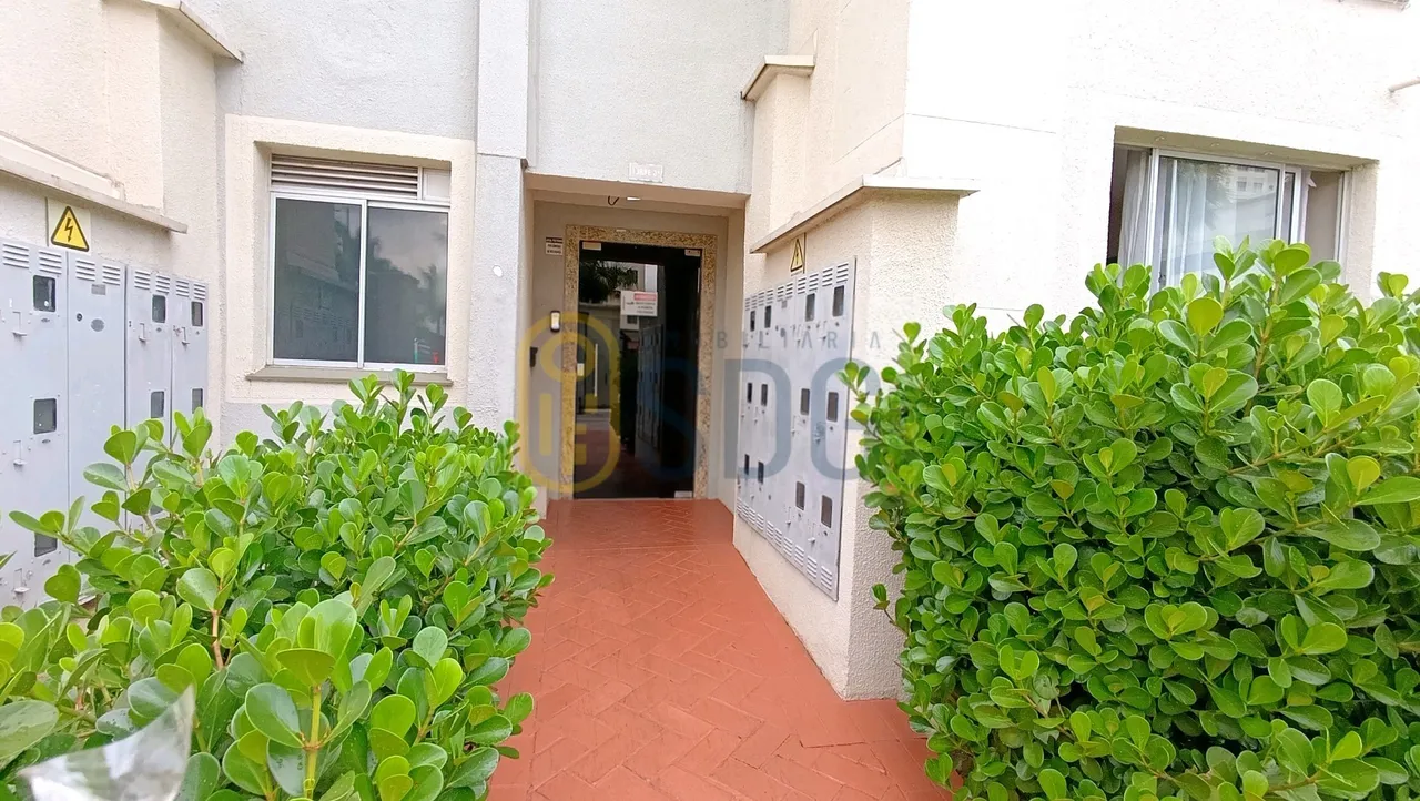 Apartamento amueblado con 2 dormitorios y cocina abierta — photo 12