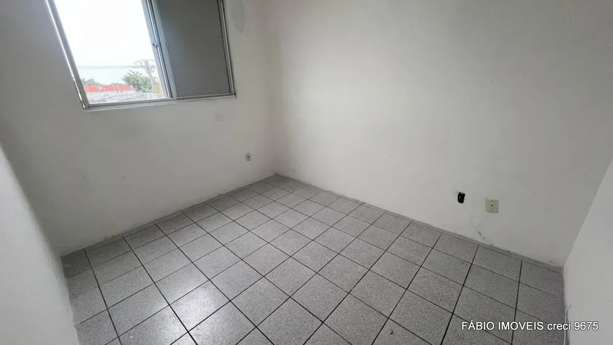 One-bedroom, 35 m² apartment in Florianópolis — photo 2