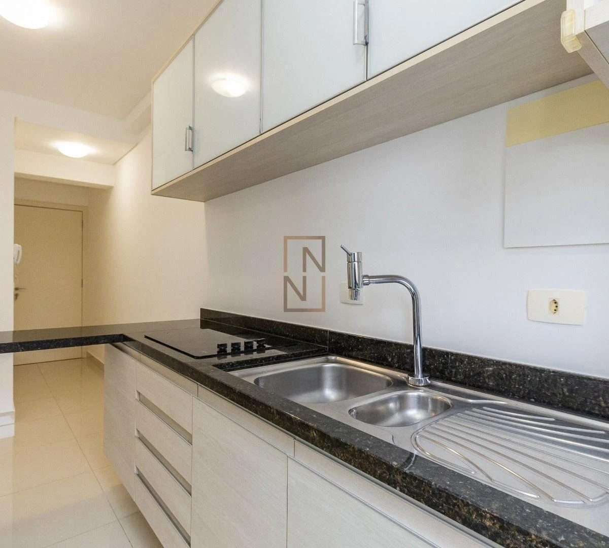One-bedroom apartment with a dryer in Curitiba — photo 11