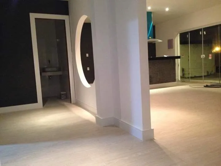 House with 2 bedrooms and a gas open-plan kitchen — photo 4