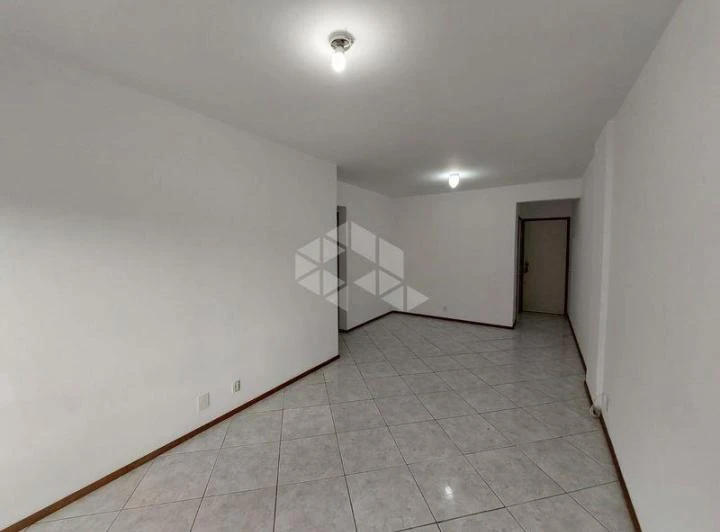 Квартира с 2 спальнями, балконом и 55 м² — photo 5