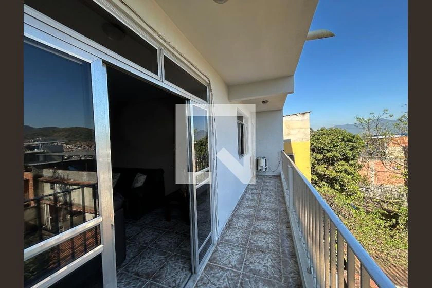 Furnished house with 2 bedrooms and 160 m², no parking — photo 16