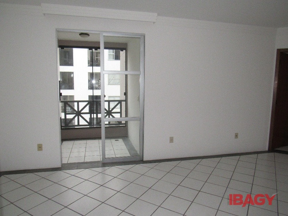 Apartment, 86 m², with a private BBQ — photo 12