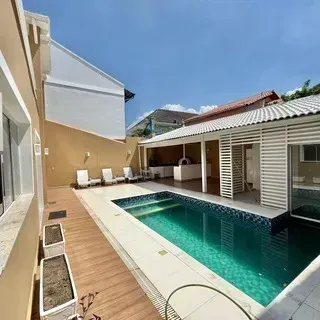 Casa de 550 m² com varanda gourmet e espaço de home office — photo 10