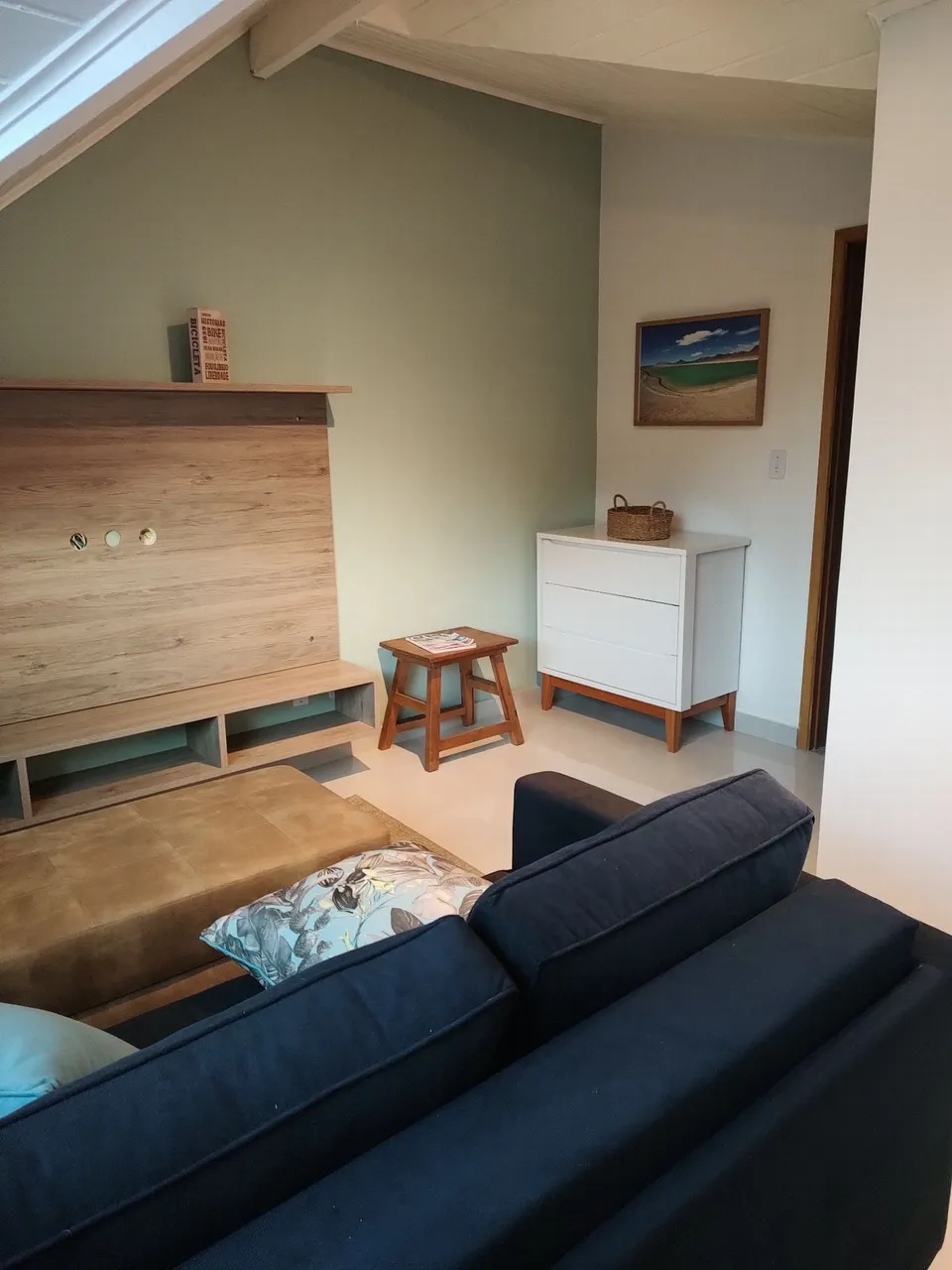4-bedroom house with a separate closed kitchen — photo 4