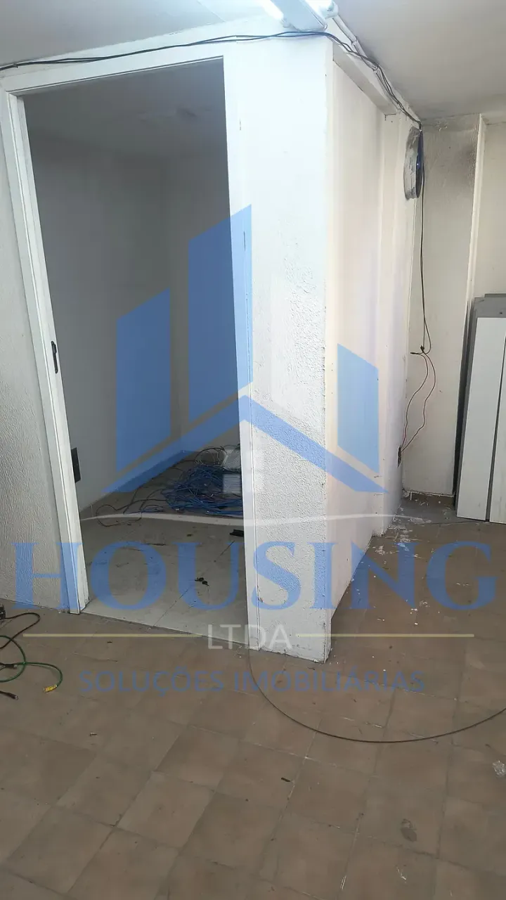 Unfurnished house of 834 m² with 1 bedroom and 1 bath — photo 3