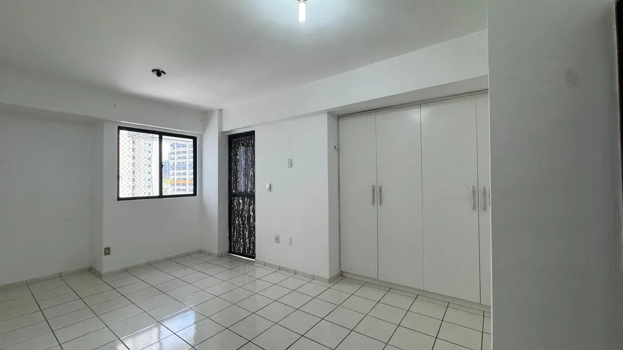 Квартира: 3 спальні, 2 з власною ванною кімнатою, 120 м² — photo 8