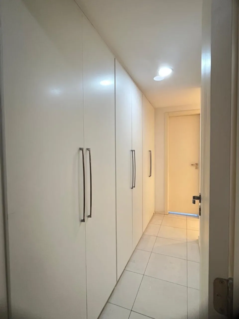 Furnished apartment with 3 bedrooms, 4 baths and 112 m² — photo 3