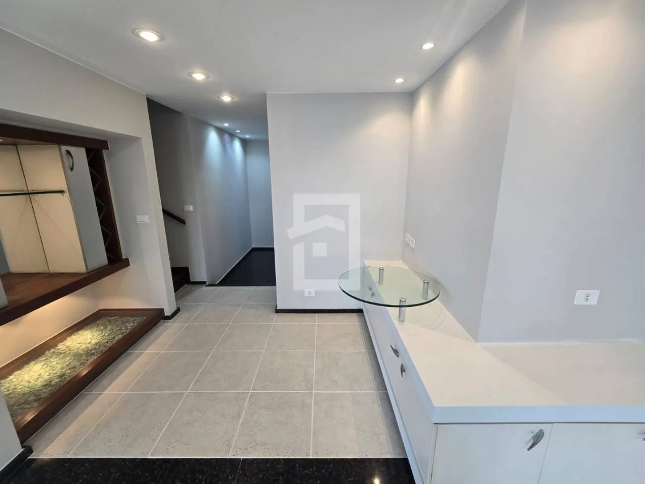 Ванна та 3 спальні: квартира 193 м² — photo 40