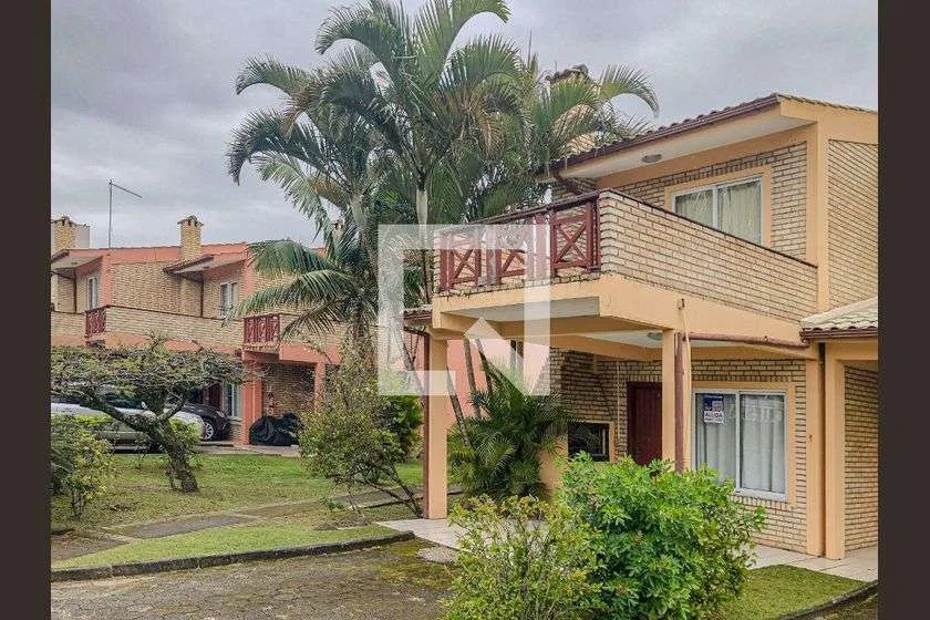 Furnished 2-bedroom, 81 m² house in Florianópolis — photo 30