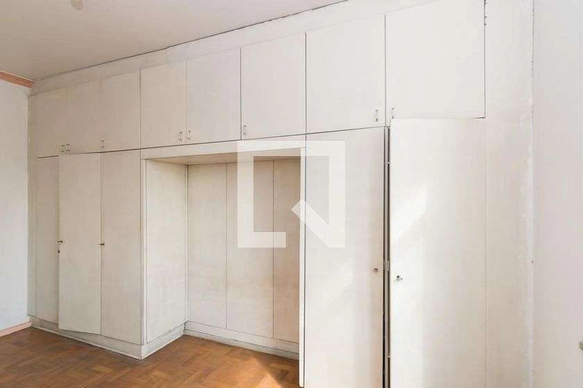 Apartamento de 1 quarto com 39 m² e piso de madeira — photo 28