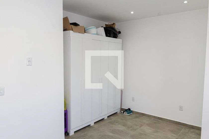 160 m² townhouse with a gas open-plan kitchen — photo 21
