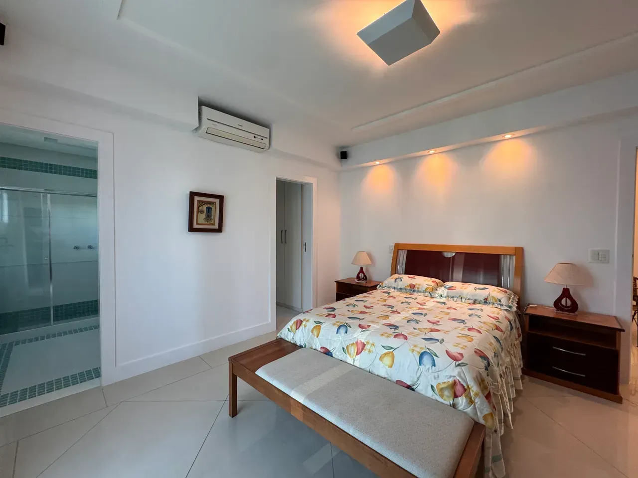 Furnished 800 m² house on the 4th floor with 8 parking spots — photo 26
